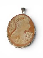 Pendant Mandile 1922 Woman Cammei  in Silver Conchiglia 2MCICM236.9